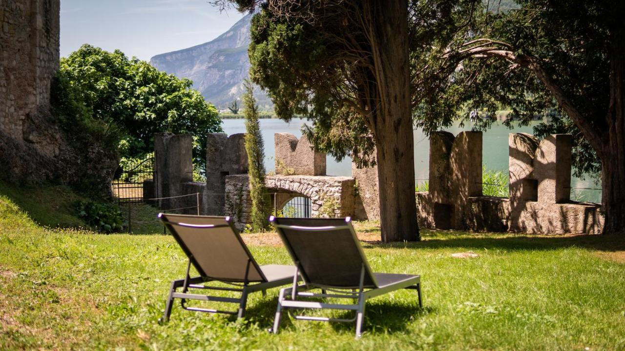 Castel Toblino Apartments Calavino Eksteriør bilde
