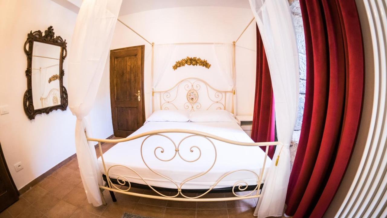 Castel Toblino Apartments Calavino Eksteriør bilde