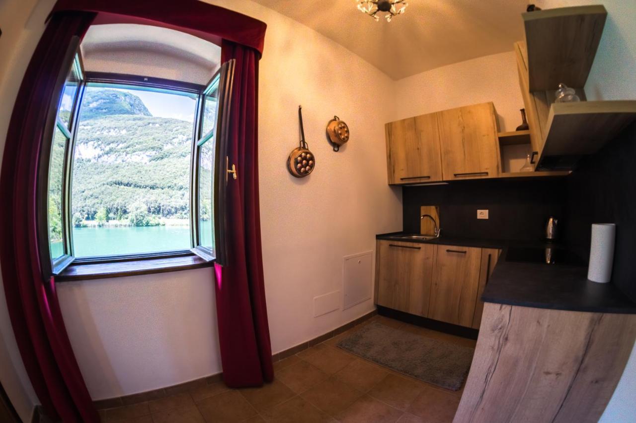 Castel Toblino Apartments Calavino Eksteriør bilde
